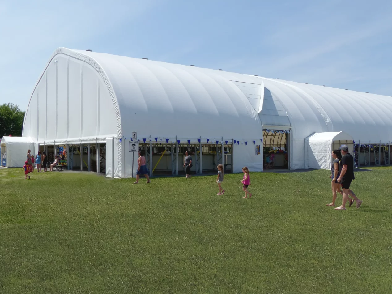 DB-municipal-evenement-fin-exterieur-st-thomas